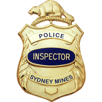 Blackinton B700 Shield Badge with Beaver (3-1/4" x 2-1/4")