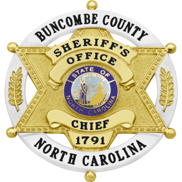 Smith & Warren S673 Six-Point Star in Circle Badge with Wreaths (2-5/8" x 2-1/2")